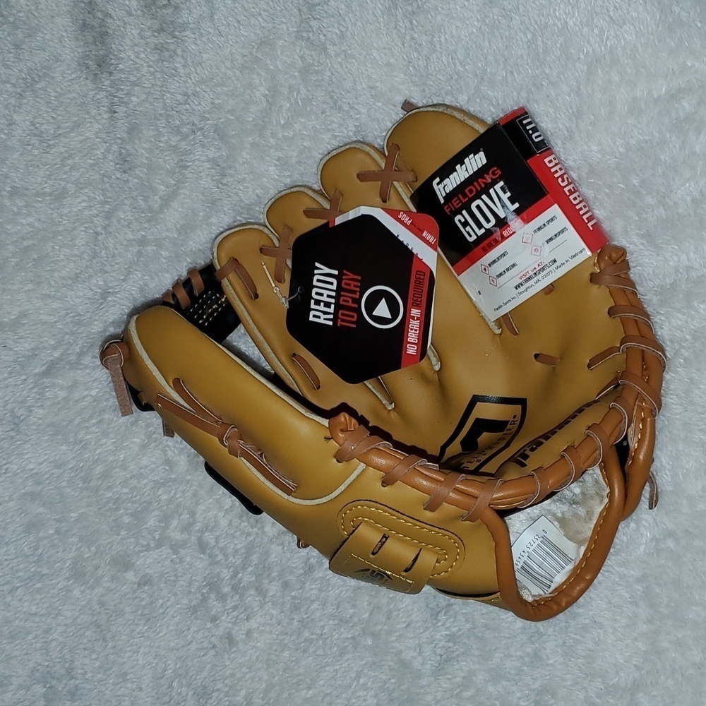 Franklin Field Master Series Fielding Glove 22604 - 11"